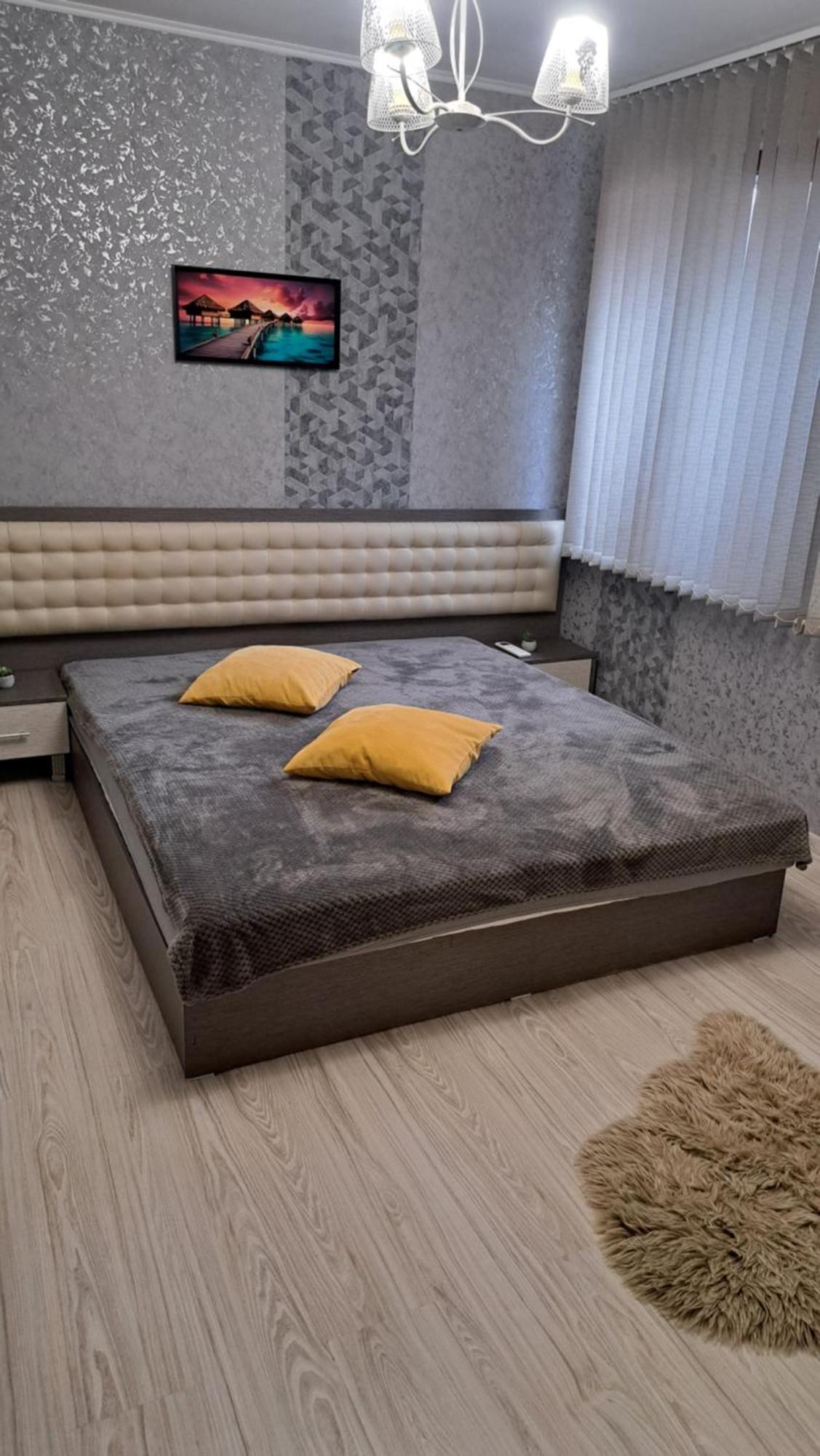 Къща Под Наем-Нощувки Targovishte  Ngoại thất bức ảnh